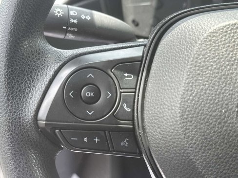Used 2024 Toyota Corolla LE image 18