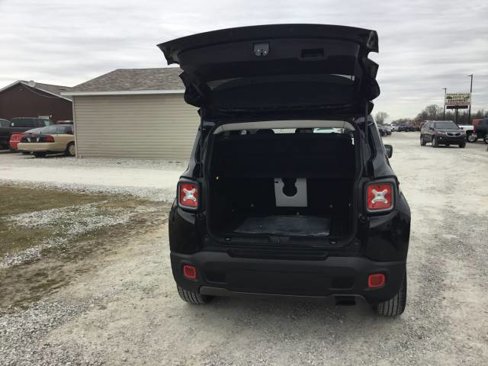 Used 2020 Jeep Renegade Limited w/ Safety and Security Group image 22