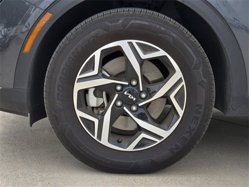 Certified 2023 Kia Sportage LX image 18