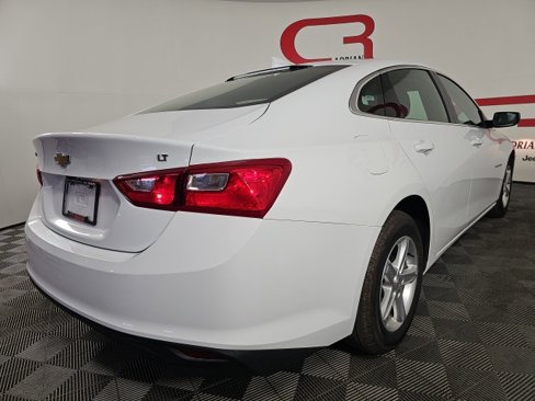 Used 2023 Chevrolet Malibu LT image 7