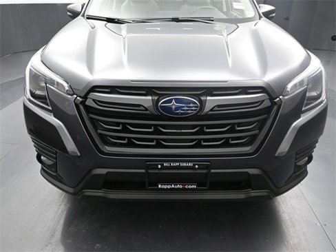 Used 2022 Subaru Forester Limited image 26