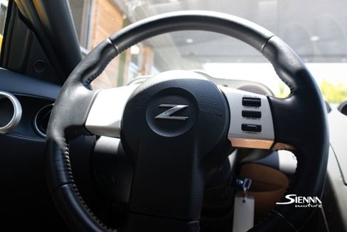Used 2005 Nissan 350Z Enthusiast w/ (K96) Aerodynamics Pkg image 20