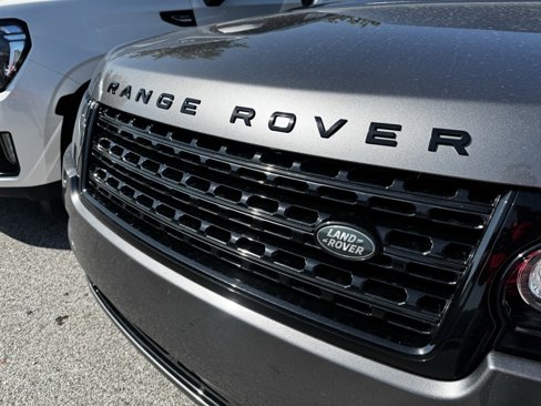 Used 2017 Land Rover Range Rover Long Wheelbase Supercharged image 3