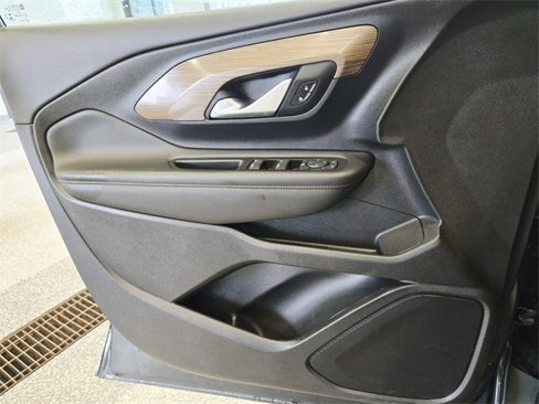 Used 2021 GMC Terrain SLE w/ Driver Convenience Package image 29