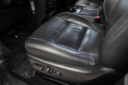 Used 2017 Toyota Sienna SE image 38