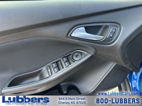 Used 2018 Ford Focus SE image 12