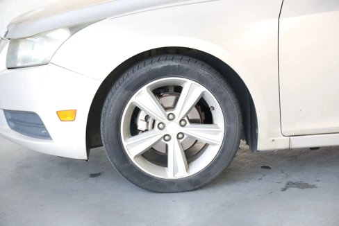 Used 2012 Chevrolet Cruze LT image 24