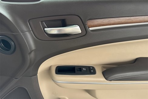 Used 2013 Chrysler 300 C Luxury Series w/ Beats Audio Group image 24