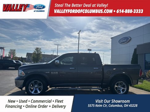 Used 2015 RAM 1500 Laramie w/ Convenience Group image 3
