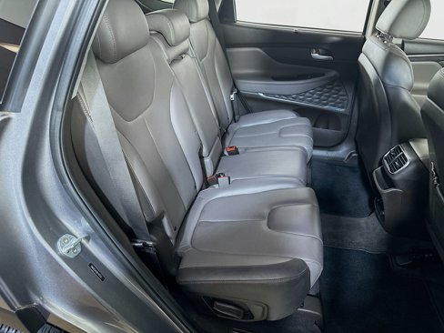 Used 2020 Hyundai Santa Fe SEL w/ Convenience + Premium Package image 13