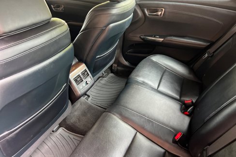 Used 2015 Toyota Avalon Limited image 12