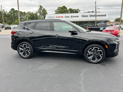 Used 2020 Chevrolet Blazer RS w/ LPO, Sport Package image 2