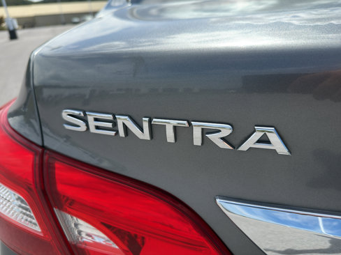 Used 2017 Nissan Sentra S image 15