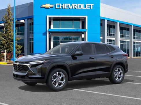 New 2025 Chevrolet Trax LS image 2