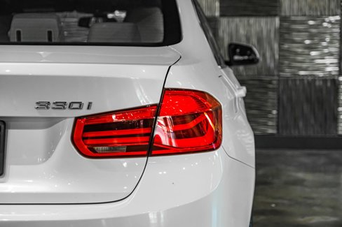 Used 2018 BMW 330i Sedan image 47