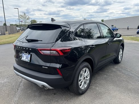 New 2025 Ford Escape Active image 3