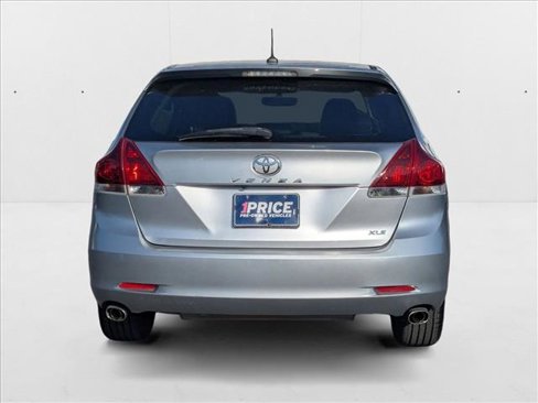 Used 2015 Toyota Venza XLE image 7