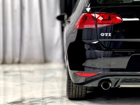 Used 2015 Volkswagen GTI Autobahn w/ Lighting Package (SEL) image 14