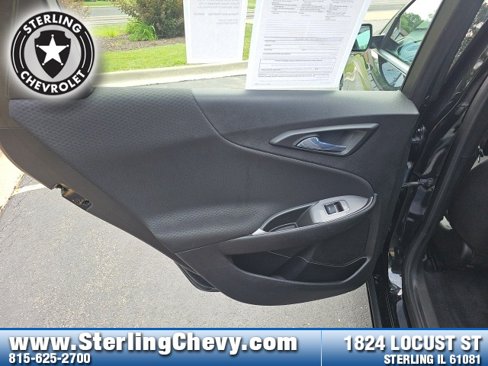 Used 2022 Chevrolet Malibu LT image 22