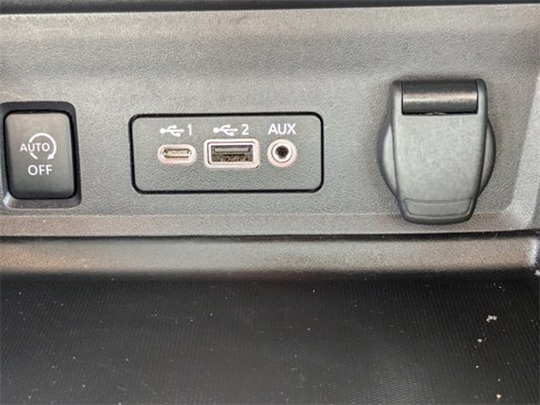 Used 2024 Nissan Sentra SV image 24