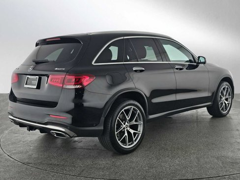 Used 2022 Mercedes-Benz GLC 300 4MATIC w/ AMG Line image 4