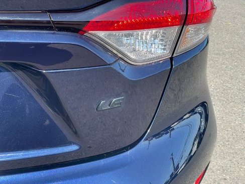 Used 2022 Toyota Corolla LE image 25