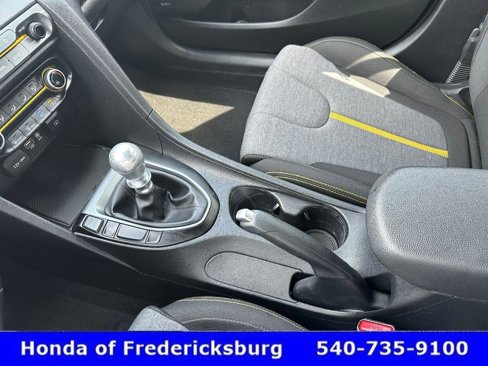 Used 2020 Hyundai Veloster Turbo R-Spec image 22