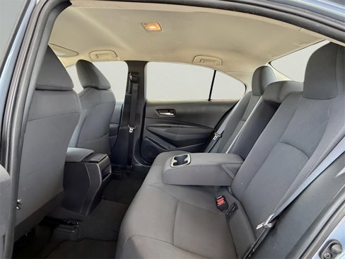 Used 2020 Toyota Corolla LE image 46