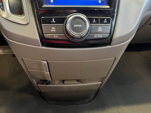 Used 2016 Honda Odyssey EX image 18