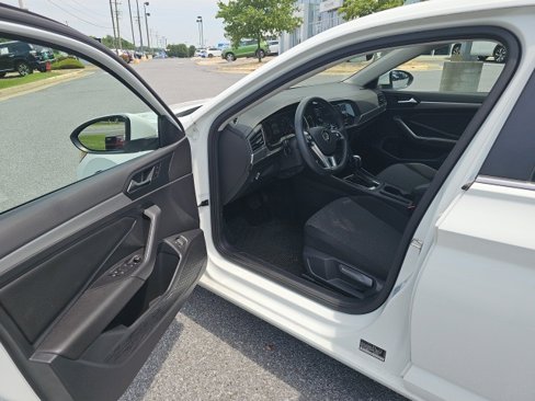 Used 2021 Volkswagen Jetta S image 7