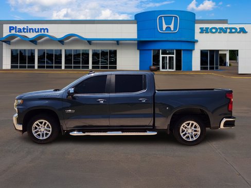 Used 2019 Chevrolet Silverado 1500 LT w/ Texas Edition image 3
