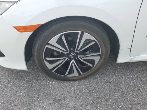 Used 2016 Honda Civic EX-T image 17
