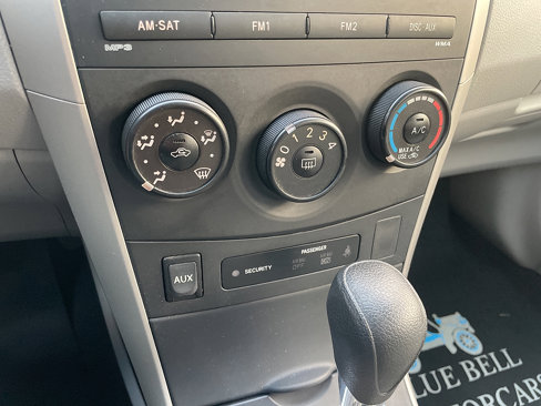 Used 2010 Toyota Corolla LE image 43