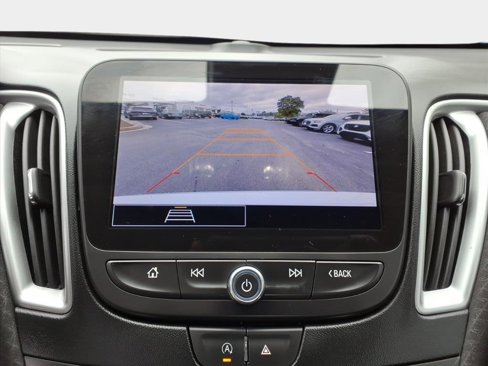 Used 2023 Chevrolet Malibu LT image 21