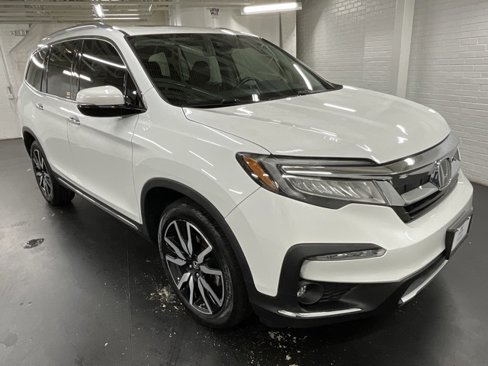 Certified 2020 Honda Pilot Touring image 7