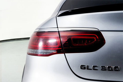 Used 2023 Mercedes-Benz GLC 300 4MATIC Coupe image 34
