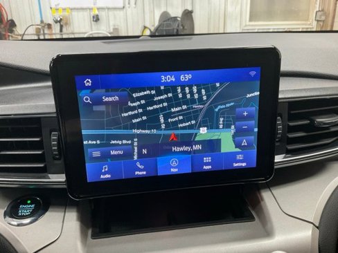 Used 2021 Ford Explorer XLT w/ Equipment Group 202A image 13