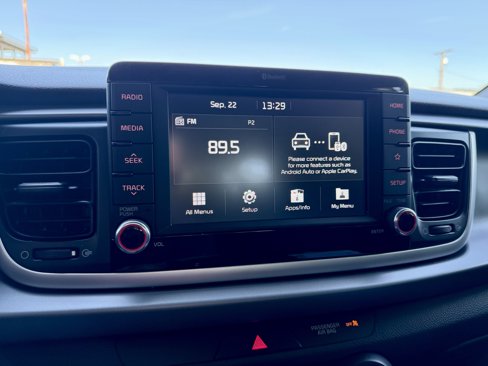 Used 2020 Kia Rio S image 29