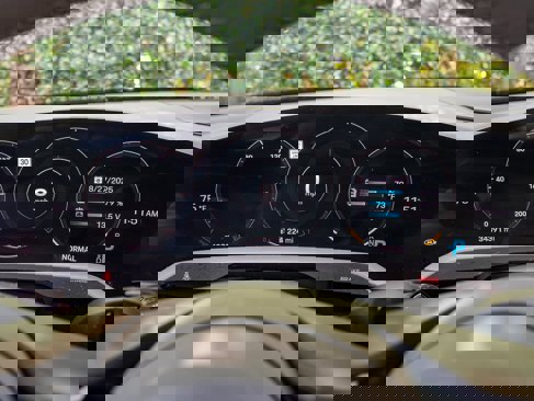 Certified 2022 Porsche Taycan image 20