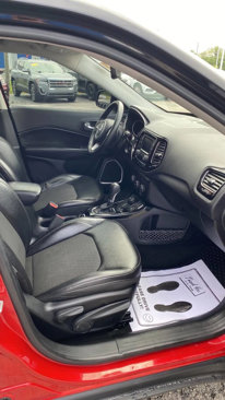 Used 2018 Jeep Compass Latitude image 30