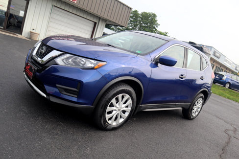Used 2018 Nissan Rogue S image 19