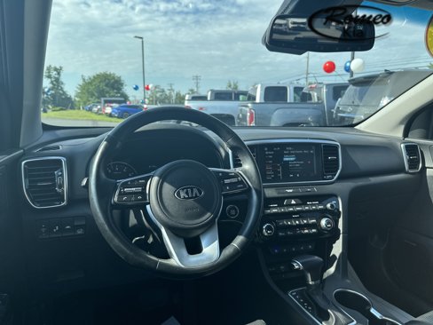 Used 2021 Kia Sportage EX w/ EX Technology Package image 14
