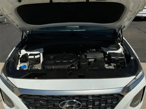 Used 2019 Hyundai Santa Fe SE image 17