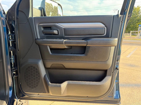 Used 2020 RAM 3500 Tradesman w/ Max Tow Package image 25