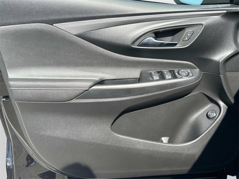 New 2025 Buick Envista Avenir image 15