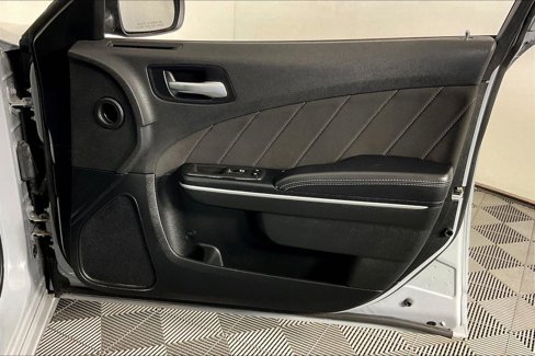 Used 2022 Dodge Charger SXT image 25