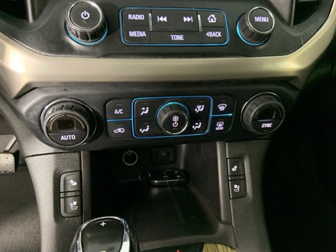 Used 2017 GMC Acadia Denali w/ Technology Package image 13