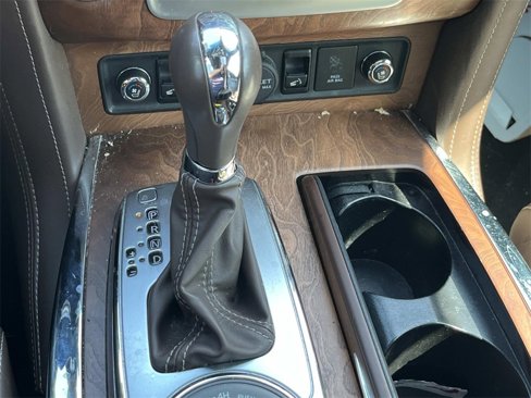 Used 2017 INFINITI QX80 Limited image 32