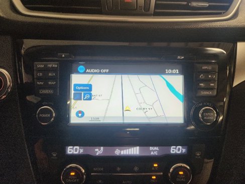 Used 2016 Nissan Rogue SV image 15