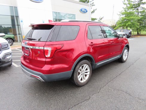 Used 2016 Ford Explorer XLT w/ Equipment Group 202A image 5